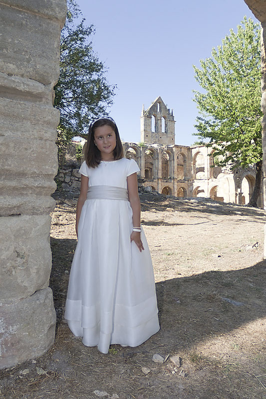 Niña en Cister